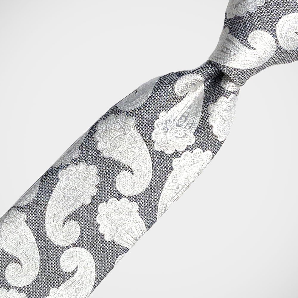 hhalpernesq's tweet photo. It’s our 30% off Summer Event! We’ve got the most beautiful ties in the City all on sale for a limited time. Don’t miss out on a chance to shop local! 👔☀️ .
.
.
.
#toronto #mensfashion #summer #summersale #tie #torontofashion #torontomenstyle #hhalpernesq #sale #shoplocal https://t.co/S4bc8AXTS5