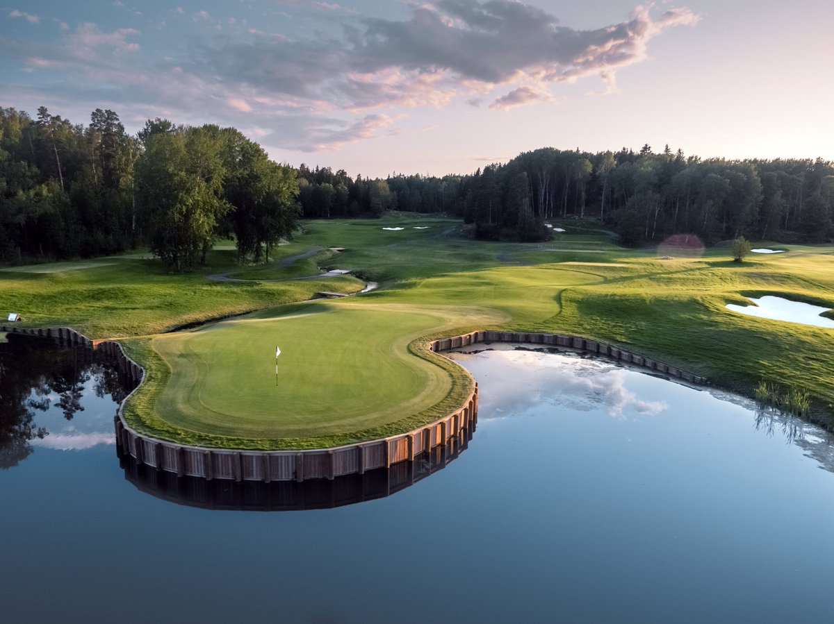 henrikstenson's tweet photo. Öster by Stenson has been ranked the no 8 golf course in Sweden despite being open for less than a year! Thanks to the staff at Österåker for all behind the scenes work that has helped make this happen. https://t.co/ZLtdHB7PGa