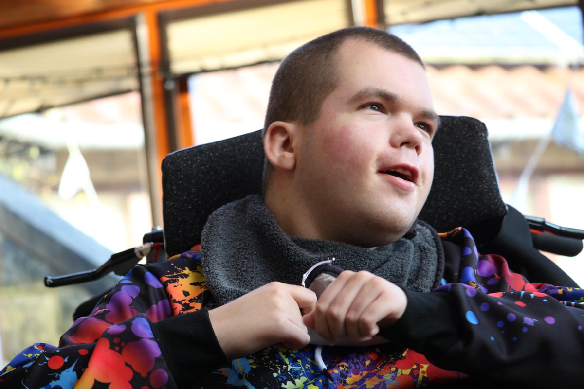 Redrowplc's tweet image. "It could pay for one of our doctors for two months, enabling families to receive care and advice from a paediatric palliative medicine specialist when they need it." - Clair Holdsworth, of @MartinHouseCH, on what our latest donation means to them 🤗 crowd.in/wxk2ul