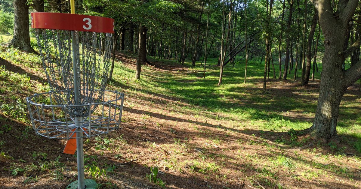 DiscGolfExamine's tweet photo. Looking back on Hole 3 at Crooked Creek.  Can you find the line?

#discgolf #crookedcreek https://t.co/AD1m5pEcI3