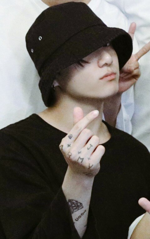 ʲᵏ tweet media