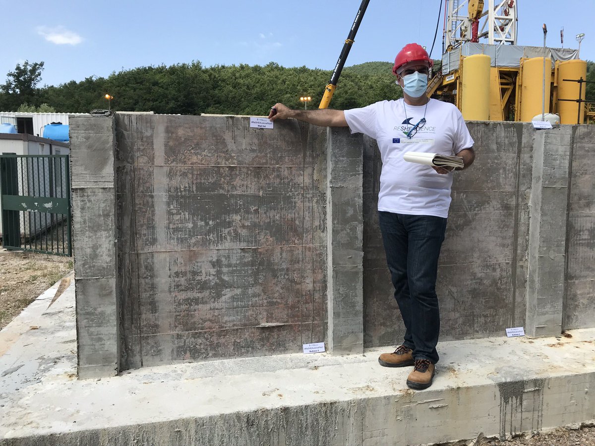 ReSHEALience's tweet photo. @enelgreenpower and @PolitecnicoDICA crew of researchers surveying #ReSHEALiencePilot1 (#UHDC water basin in #geothermal plant) planning testing and validation operations @EU_H2020 https://t.co/SwkZpR8KTS