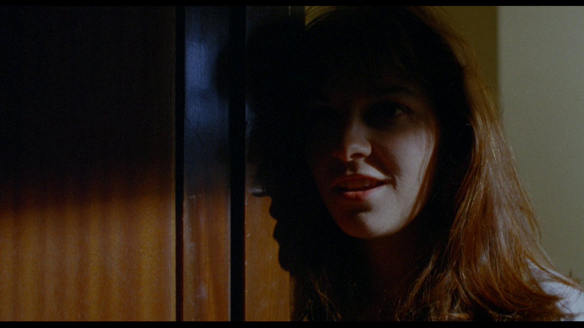 Krycek_Facility's tweet photo. DREAM DEMON (Harley Cokeliss, 1988), a #review, for @dvdcompare, of the new #Bluray release from @ArrowFilmsVideo:

https://t.co/ejHMaGkNKb

#horror #horrormovies #PalacePictures #BritishCinema #JemmaRedgrave #TimothySpall #JimmyNail #StephenWoolley #DreamDemon #HarleyCokeliss https://t.co/bUEnZ4rq0z