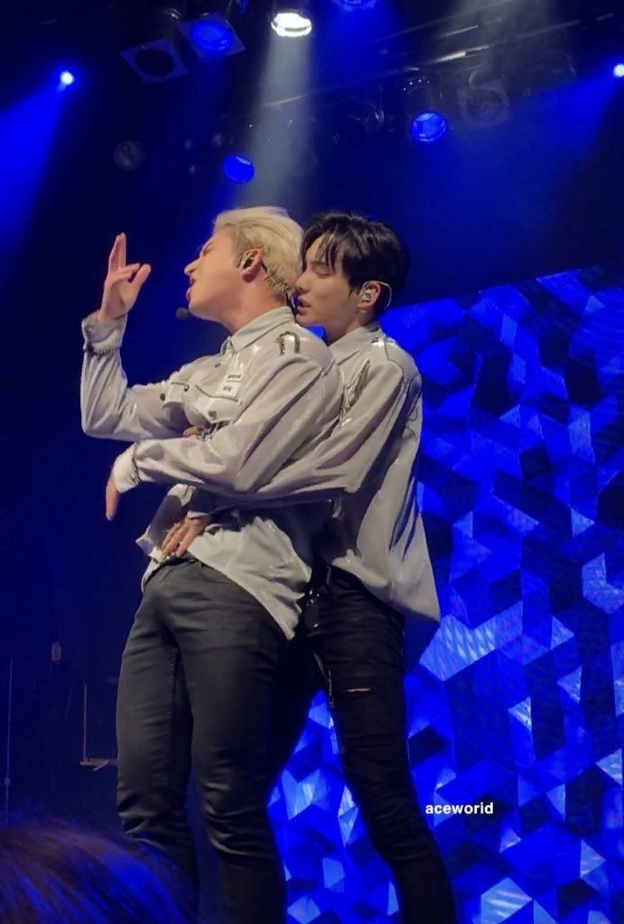 btfulStrnger's tweet photo. Хочу вернуть это в ленту :)
#ACE #Wow #Jun #wowjun https://t.co/FlnOYi8bfp