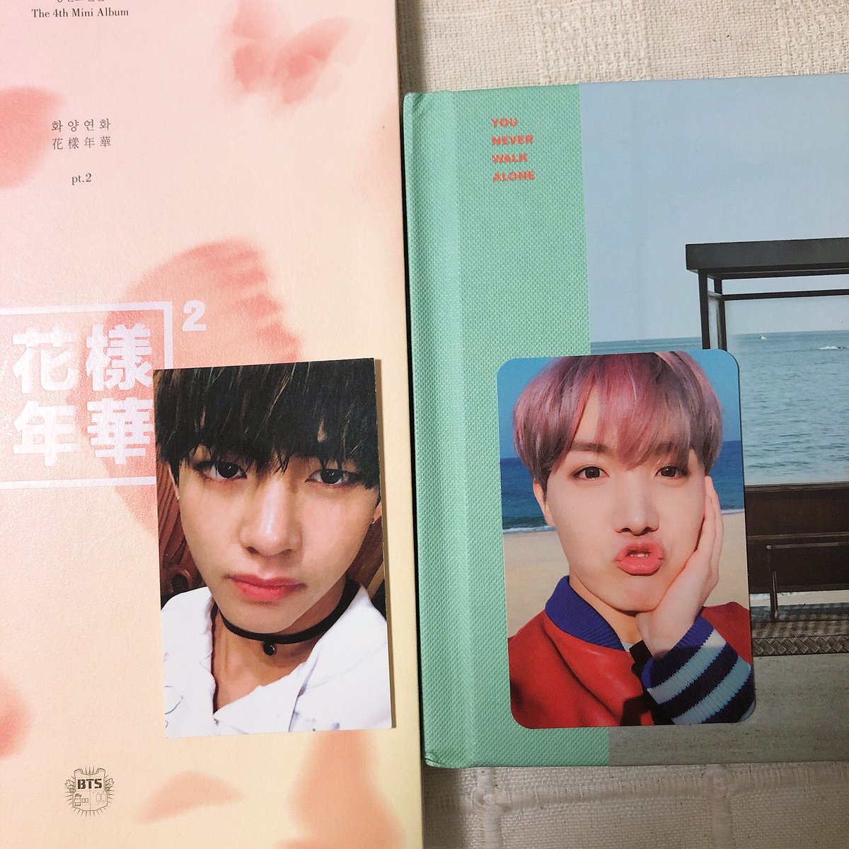 jim11013's tweet photo. BTS トレカ　交換　花様年華　lys

譲テヒョン　テテ　ホソク　ナムジュン　ジン

求ジミン

郵送希望◎
硬質ケース、防水対策◎

気軽に連絡お願いします❕
#ARMYと繋がりたい #BTS交換 https://t.co/mXq4EYJ60P