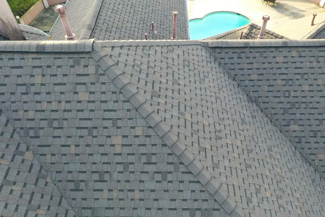 MidCoastTX's tweet photo. You get what you give ☀️

Recently, one of our projects in Sugar Land was nominated for the Excellence in Asphalt #Roofing Award.

If our small company can get this sort of recognition, think of what you can accomplish when you put your mind to something 🏡

#TuesdayMotivation https://t.co/1wZNgQIsDt