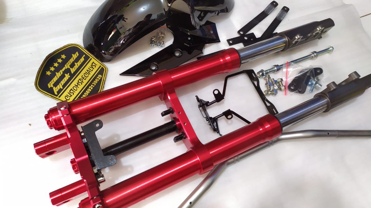 Snipher08's tweet photo. New #toys https://t.co/ZsItWCEUa5