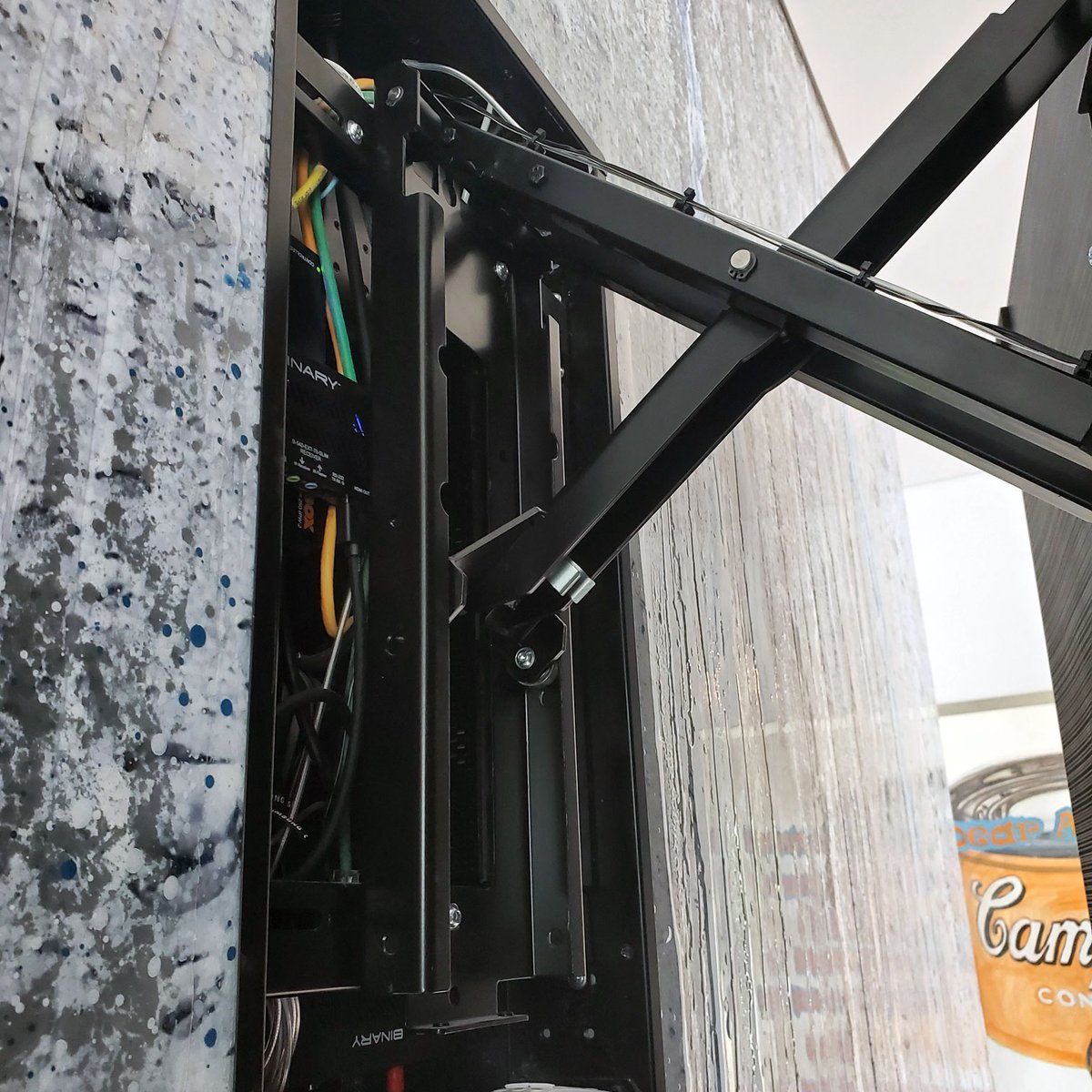 AutomatedTV's tweet photo. Lumination Technologies used our PS40 Bracket and WB40 In-Wall Box for this install, letting them achieve a super neat finish on this statement fireplace - with accessory mounting space and cable management anchors, our PS and WB ranges are perfect for any install.
#hiddenav https://t.co/bWO3y8A7xa