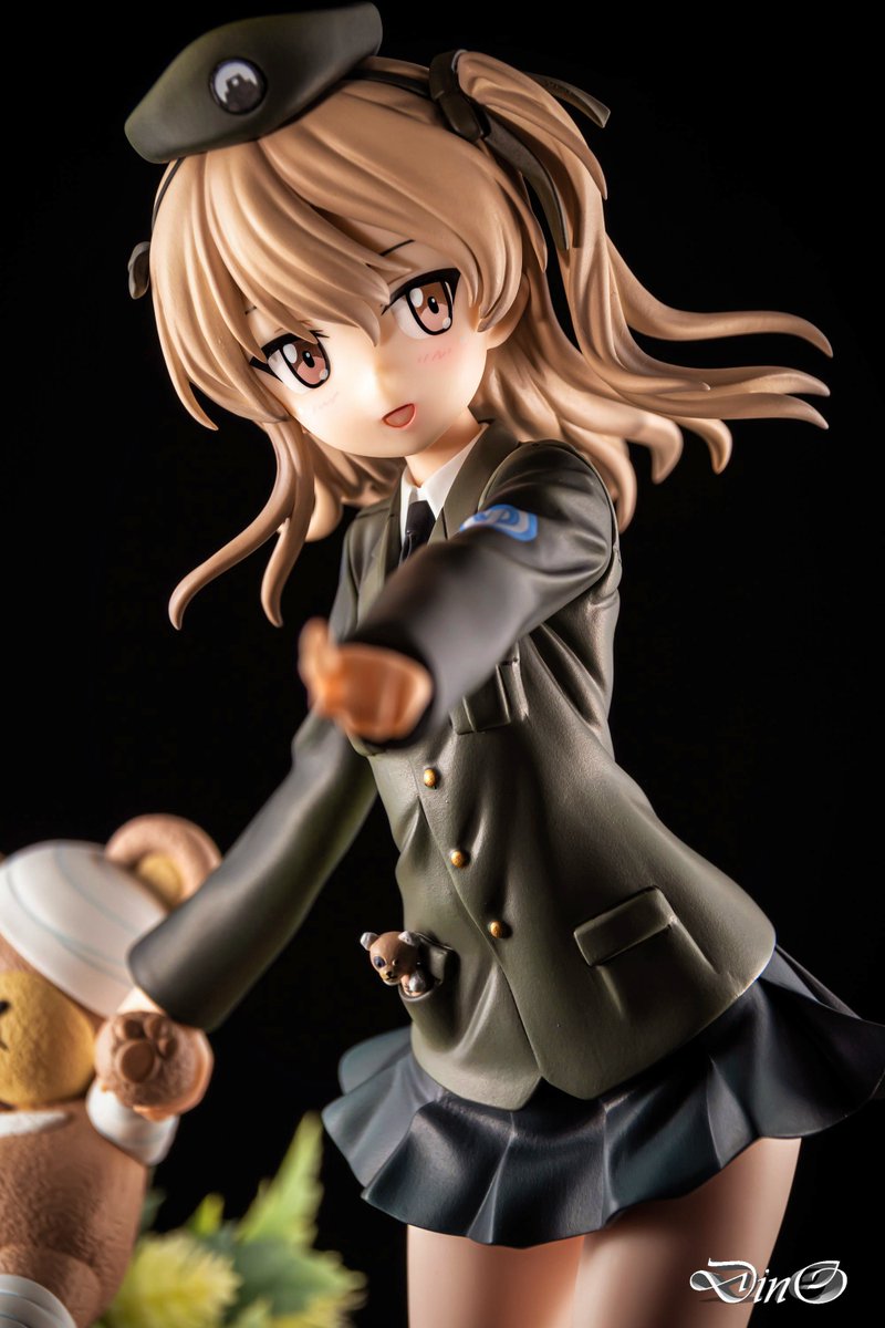 でぃの Dino フィギュア専用 Wave ガールズ パンツァー 島田 愛里寿 パンツァージャケットver ポニーテールの日と聞いて撮り始めたものの サイドテールだから厳密には違うんですかね それはともかく 個人的に 細かい事は良いではないか 脚を好これ