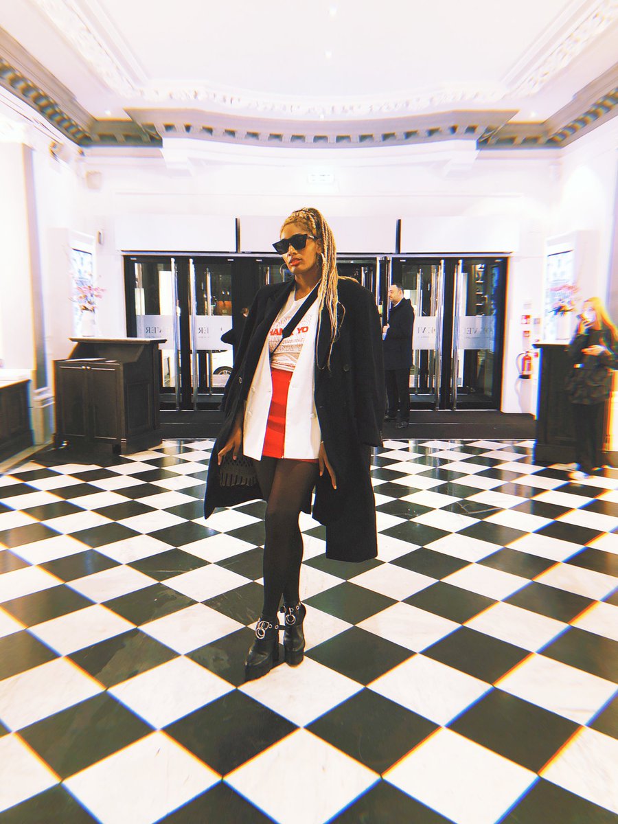 Boutziee's tweet photo. Let’s not forget these SS| #lfw20 outfits darling.

What a moment. 

🌻 https://t.co/EnlwO2vLzk