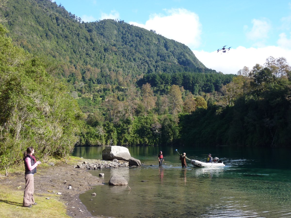Amy_Woodget's tweet photo. No #fieldwork this year sadly, so remembering some incredible field sites from years past... #ColedaleBeck #Chile #Italy #RiverTeme #rivers #remotesensing #GIS #research #drones @GeographyUoW @lborogeog @Worldwidevillan 💚😆💦 https://t.co/4ymzZd8gIH