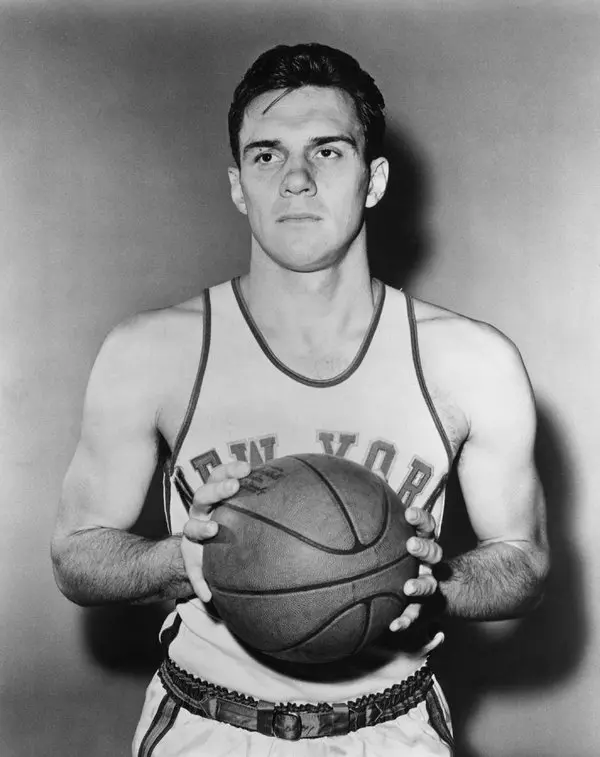 Len Chappell: 1963-64.17.1pts, 9.8rbd, 1.1ast. 44.8 FG%, 71.5 FT%.