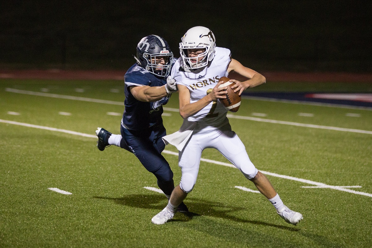 okprepsextra's tweet photo. Is Inola quarterback Landen Prows @lprows5 the top area QB? Vote now through Aug. 13 in our 2020 All World Preseason Football Contest presented by Bill Knight Automotive: https://t.co/Qd3gJhUqIH #okpreps https://t.co/DeI7oGhRei
