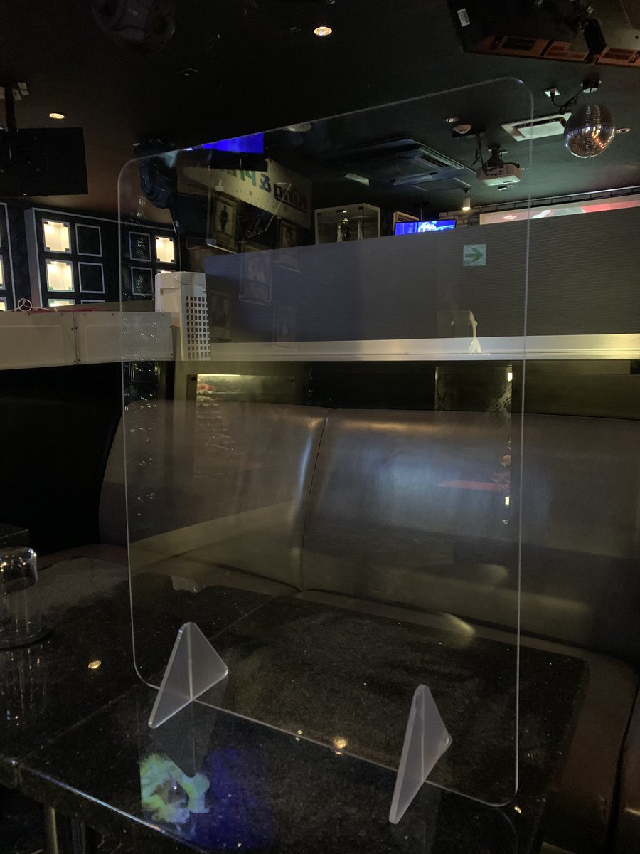 MidukiRaito's tweet photo. 当グループでは新型コロナウイルスの感染予防対策としてテーブルにアクリル板を置かせていただいています。
ご迷惑をお掛けしてしまいますがご理解のほどよろしくお願い致します。 https://t.co/cQYlvpx0it