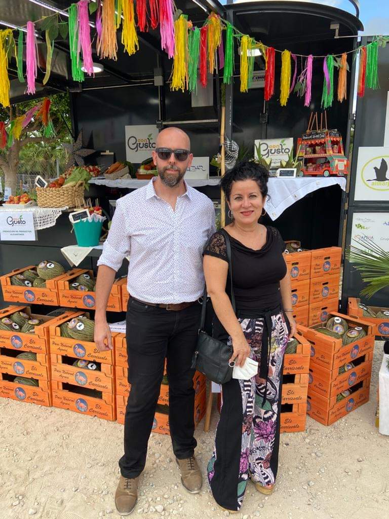 Congusto4's tweet photo. En la presentación de nuestra nueva #FoodTruck en las instalaciones del Huerto Social de Alicante acompañados de Emi Ortiz Furió, Secretaria Gral de @GastroAlicante
Gracias por el apoyo. https://t.co/i6oR5sdNqe