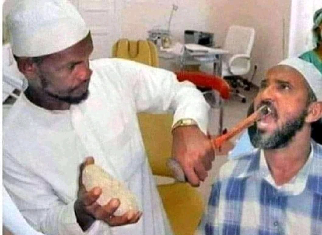 जब कोई कश्मीरी पत्थर बाज डेंटिस्ट बन जाए😜😂