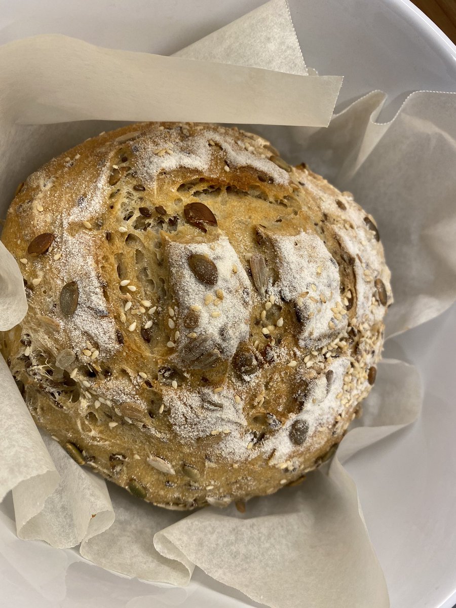 DimityPaul's tweet image. Lockdown hasn’t event started and I’m two loaves in 🤦🏻‍♀️ #isobaking #covidcreations #sourdough #coronacooking #melbournelockdown