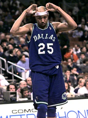 Chris Gatling: 1996-97.19pts, 7.9rbd, 0.6ast, 0.8stl, 0.7blk. 52.5 FG%, 16.7 3P%, 71.7 FT%.