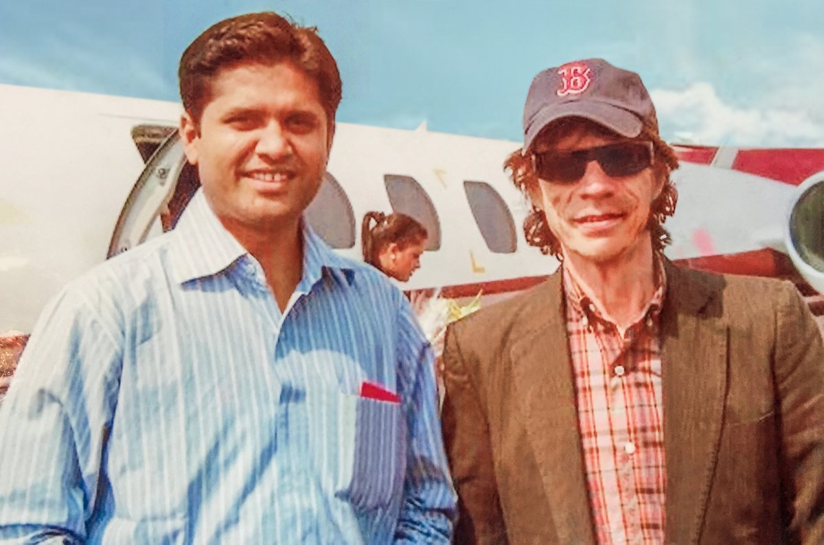 13 years back I had the privilege of meeting & flying #Sir #Mick #Jagger, the father of #Rock #Music. Picture worth preserving.
#privatejet #aviation #luxury #businessjet #luxurylifestyle #privatejetcharter #privatejetlife #jet #privatejets #travel #privateaviation #businessjets https://t.co/KTQyWSwWs8
