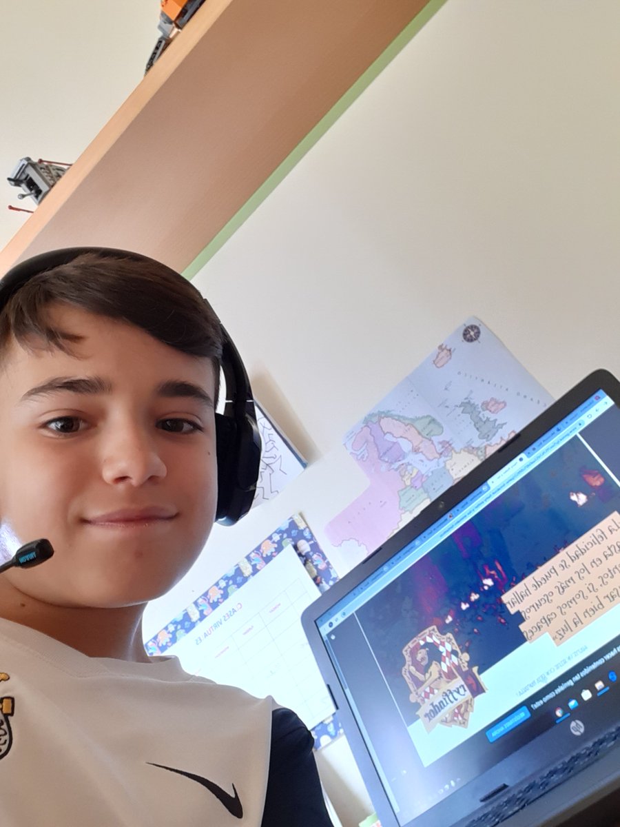 VrErasmus's tweet photo. More students who prove to have studied hard this year 🧑‍🎓🧫#biology #sciencie #virtualescaperoom #education #gamification #aprenderjugando #onlinelearning 
https://t.co/T7oS0rKT9b https://t.co/c0O5a9DXZx