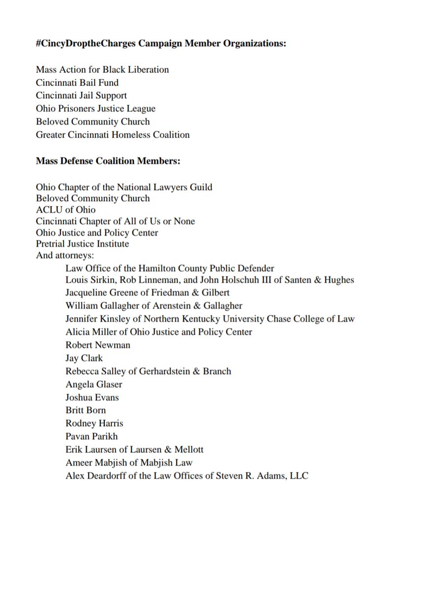 nswartsell's tweet photo. Marchers gathering at the Hamilton County Courthouse to protest curfew charges against roughly 500 people who participated in Cincinnati's George Flyod protests. Attorneys w the Mass Defense Coalition (member groups attached) will serve motions to dismiss at city hall at 3 pm. https://t.co/jYdORZWtBl