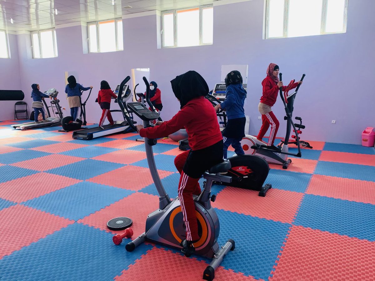 5. Female-Only Fitness Centre: YES! Female-only gyms! With the rate of harassment especially in gyms, this is very needed. It has to be standard, with indoor pool, Spa, Gym, Self-defence shop, bar and even a real Yoga place (not Jellyb.. okay never mind). Please o!