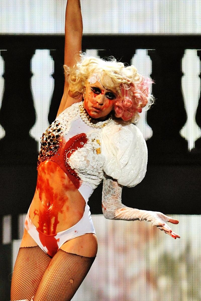 joeymonda's tweet photo. Remember when Lady Gaga, at age 23, with only a debut album out, at her first ever major awards show, did THAT https://t.co/acQDP99OZw