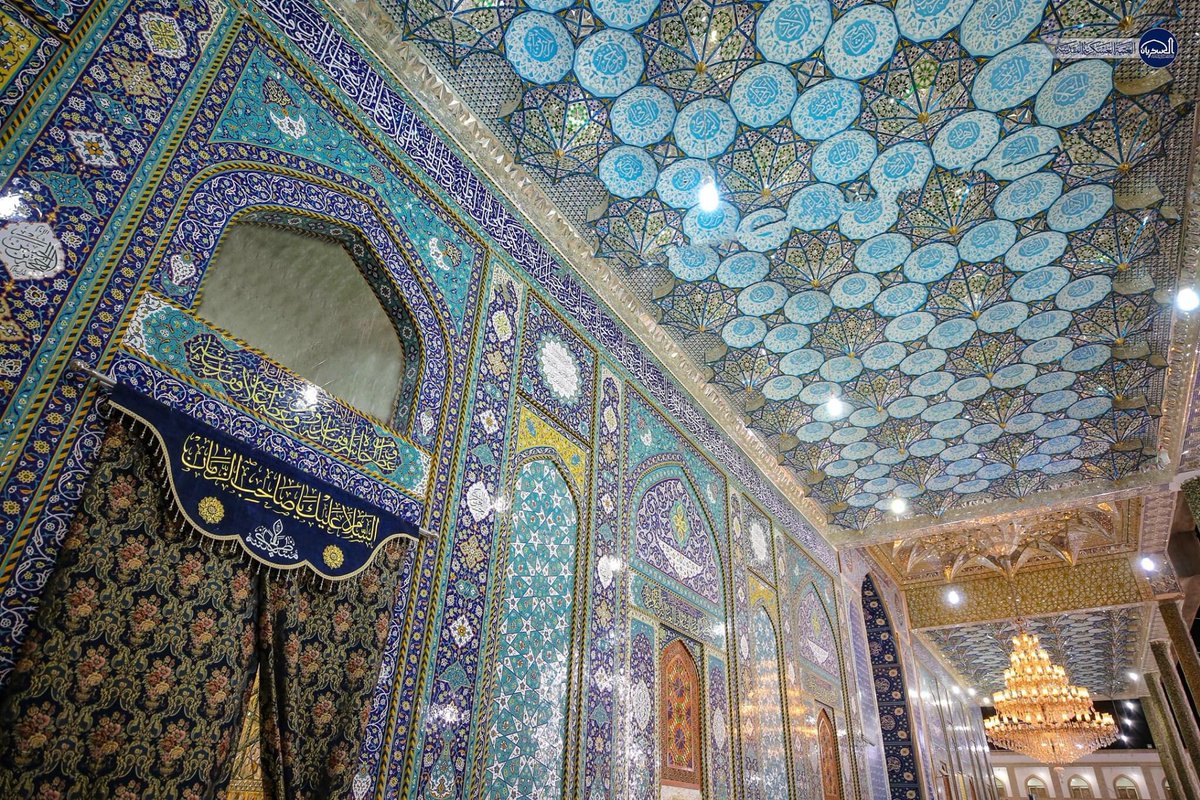 visit_iraq's tweet photo. مَرْقَد ٱلْإِمَامَيْن عَلِيّ ٱلْهَادِي وَٱلْحَسَن ٱلْعَسْكَرِيّ

The Al-Askari shrine, located in Samarra, is a remarkable example of Iraq’s ancient Islamic architecture. The shrine was built in 944 and is one of Iraq's four holiest mosques. https://t.co/SSZLLtgRx0