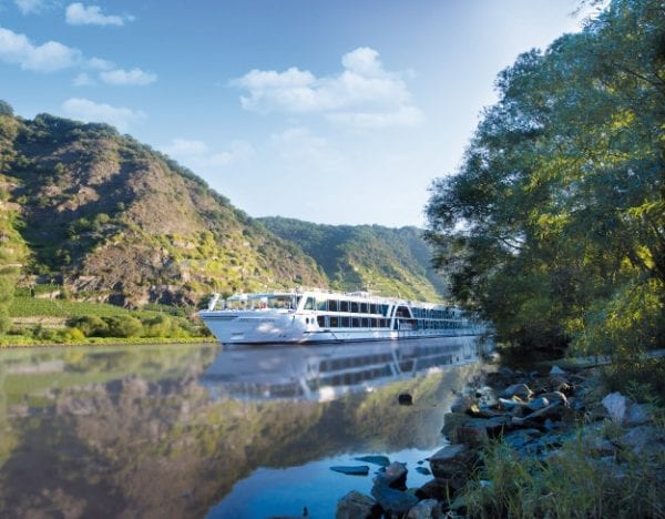 Part 1 of Riverboat vs Cruise ships! Read more here!
kosherica.com/kosher-riverbo…