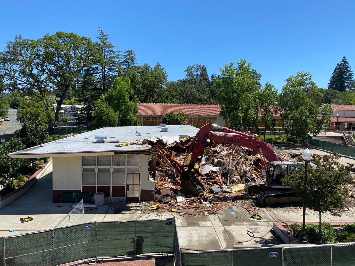 ATIae's tweet photo. The new Placer High School Learning Commons project for Placer Union High School District in Auburn, CA is currently undergoing demolition. #TeamATI cannot wait to see this incredible project built back up...Stay tuned!!

#ATI #Architecture #Design  #Demolition  #K12Design https://t.co/BjTuXFwZnu