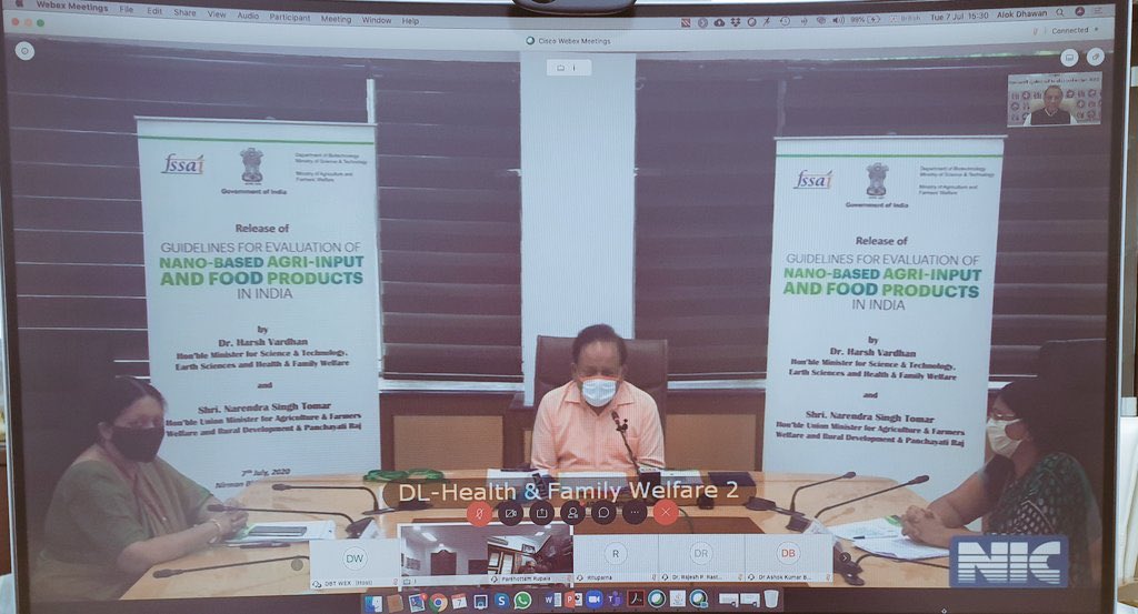 drdeepabhagat's tweet photo. Hon'ble Minister #MoHFW @drharshvardhan released the #Guidelines for #evaluation of #Nano_based #agri_input & #food #products today. Proud that @icarindia and @ICAR -NBAIR also contributed. Congratulations Dr @RenuSwarup
@shekhar_mande @anilgb https://t.co/cAMmOXu9Qd
