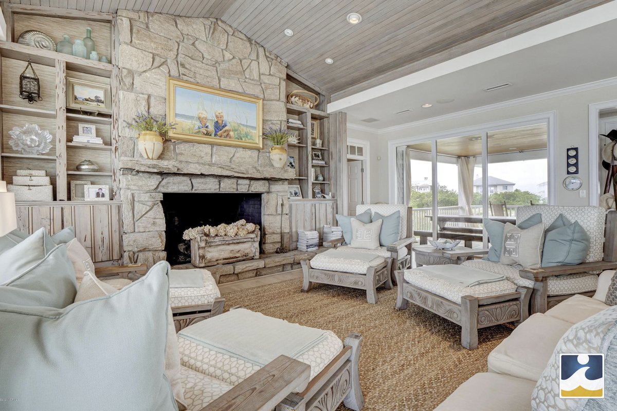 IntracoastalRC's tweet photo. #LuxuryRealEstate #WilmingtonNC | Rare chance to own double lot #oceanfronthome on south end of #FigureEightIsland w/ ocean views from almost every room ~ https://t.co/usG6PZW8zq
#intracoastalrealty #luxuryhome #luxuryhomeforsale #luxuryrealtor #luxuryproperty #dreamhome #ilm https://t.co/4iTNoPDWmQ