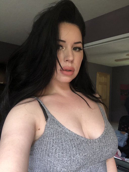 Sup twitter. Has that ghishallain wicked women said anything yet https://t.co/GyzxDudH3J<a href="/tag/lightglare"class="tags"><span>#lightglare</span></a>