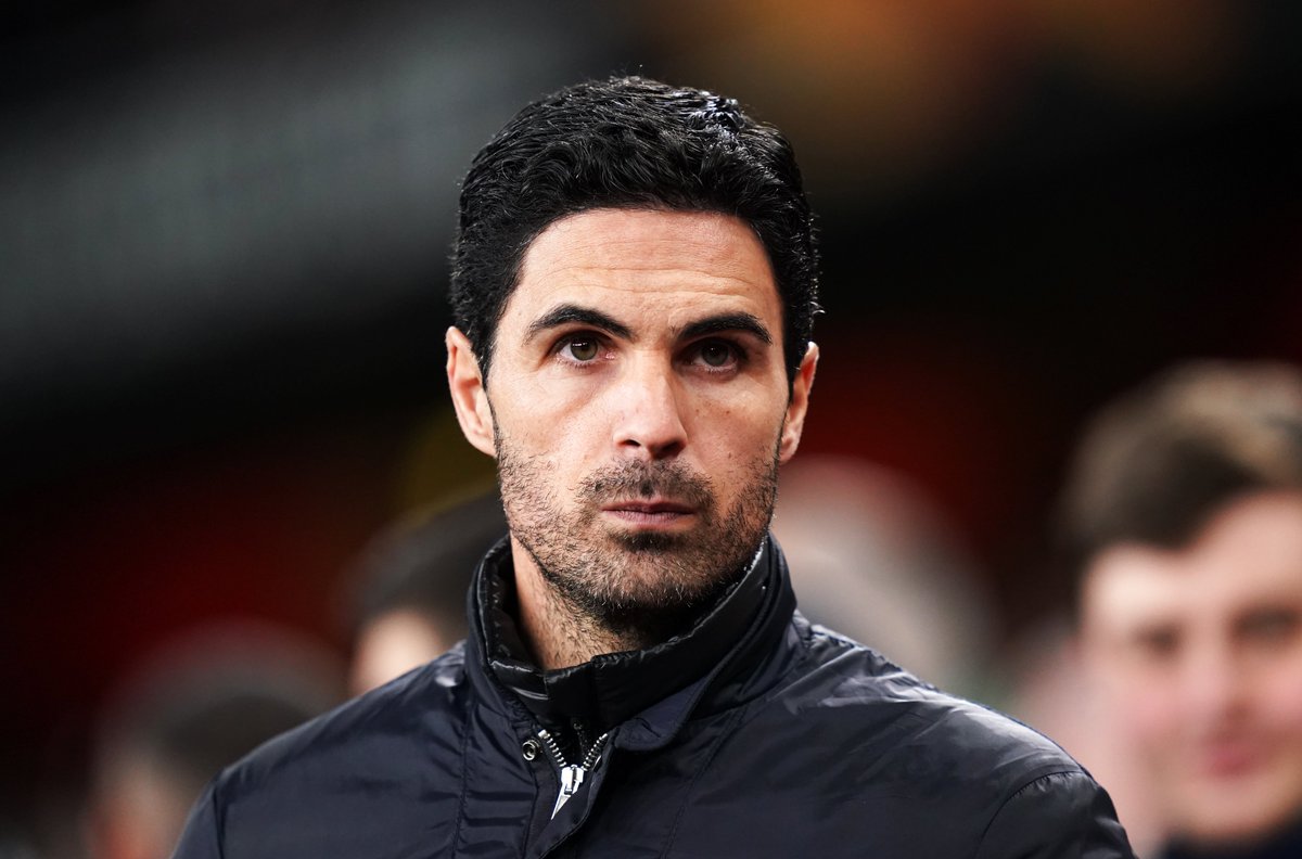 WilliamHill's tweet photo. Arsenal Starting XI: Martinez, Mustafi, Luiz, Kolasinac, Bellerin, Ceballos, Xhaka, Tierney, Saka, Lacazette, Aubameyang. 

Leicester Starting XI: Schmeichel, Bennet, Evans, Soyuncu, Justin, Ndidi, Tielemans, Albrighton, Perez, Iheanacho, Vardy. 

#ARSLEI https://t.co/Qjd8dzmsLl