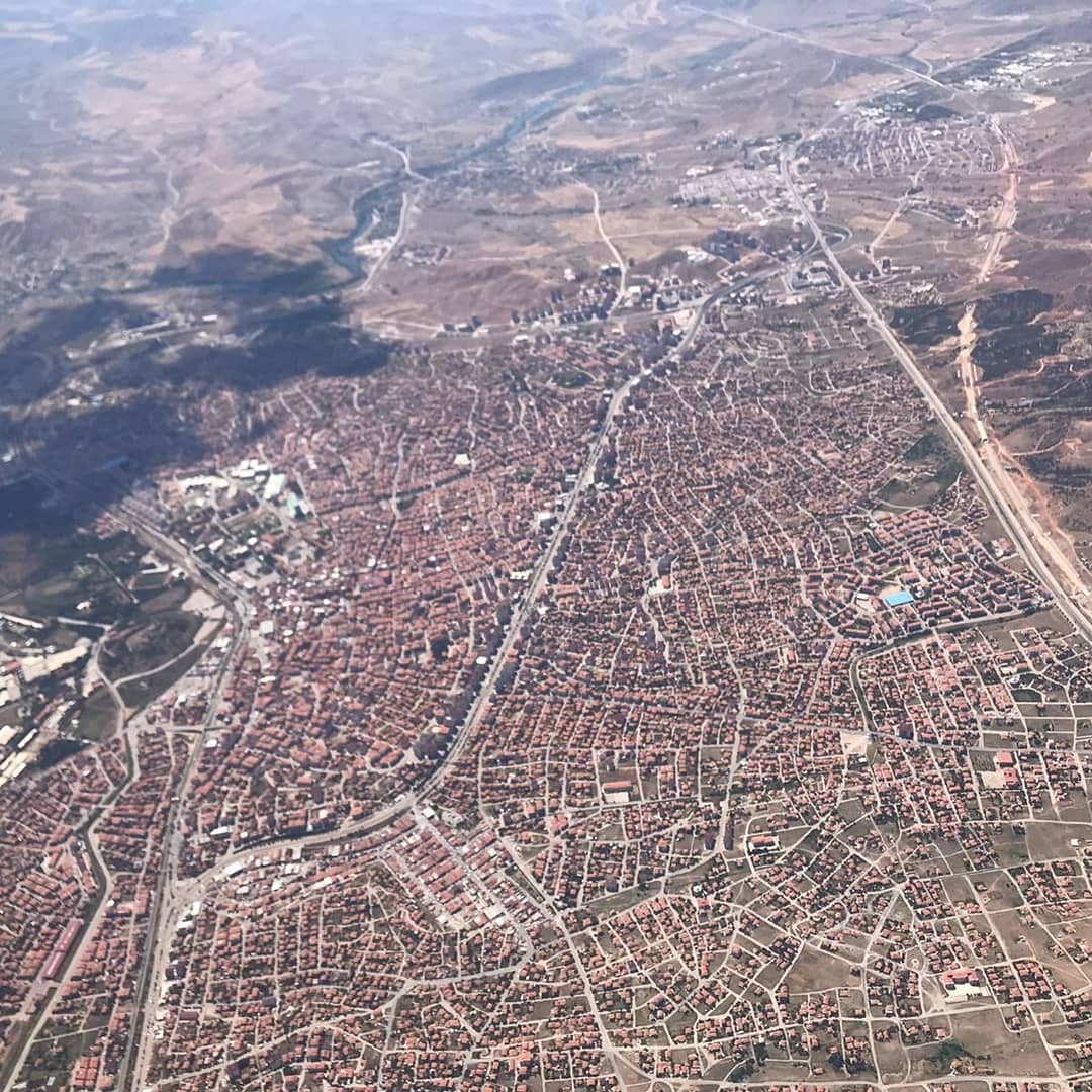sputnik_TR's tweet photo. Çorum'dan Konya'ya yamaç paraşütü ile gitti: Yolculuk 8 saat 15 dakika sürdü https://t.co/4l3xWqwNst https://t.co/lQgqkluRfU