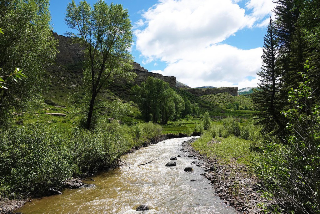 MirrRanchGroup's tweet photo. A Notable Price Reduction on a Riverfront Property in NW Colorado
Read more ๐ https://t.co/WEuvolMNSy
#TheGuidebook #NotablePriceReduction #BorderingNationalForest #RiverFrontage https://t.co/5B46lbIEwe