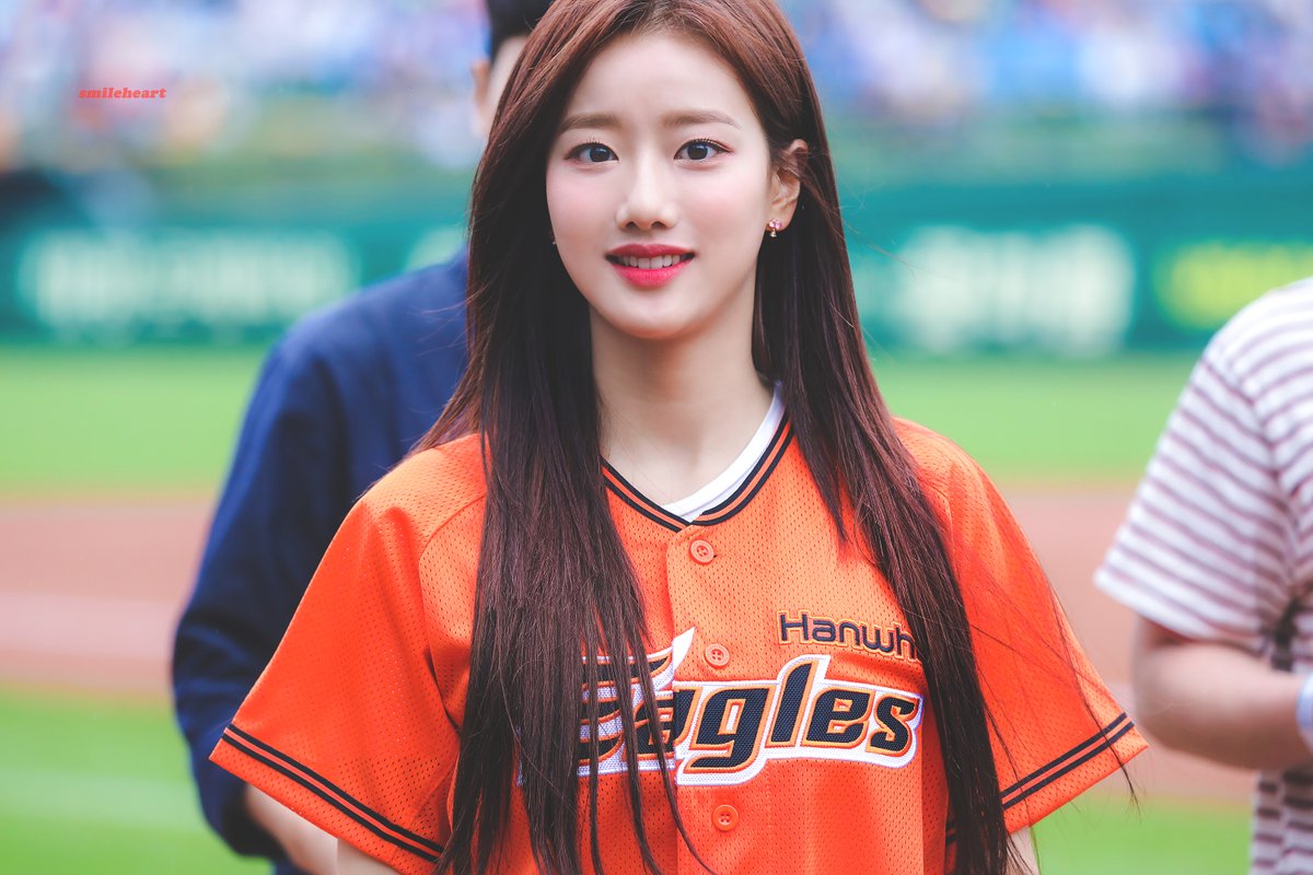 190518 한화 이글스의 우승을 기원합니다 ^^

#APRIL #에이프릴 #Naeun #이나은 
<a href="/APRIL_DSPmedia/">APRIL</a>