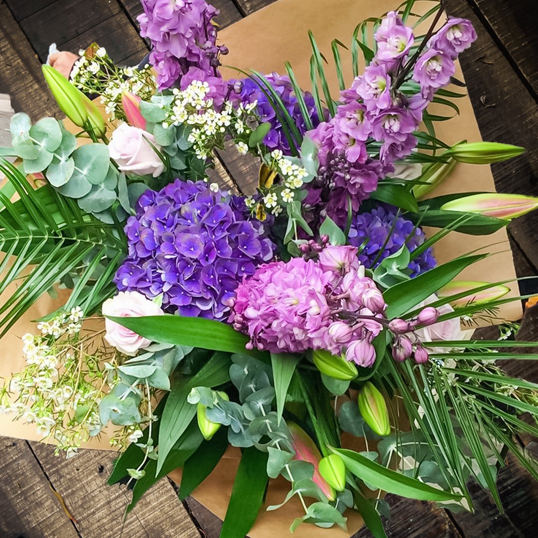 Blooming lovely on a gloomy Tuesday. If you’re looking to brighten up your home or someone’s day give us a call or pop in and see us <a href="/altrinchammkt/">Altrincham Market</a> 
#altrincham 
#bouquet 
#sayitwithflowers