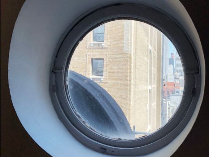 KoniHospitality's tweet photo. Radisson Martinique and historic window shapes and sizes!😜 - https://t.co/zulKHTMTNg https://t.co/8A1DQfJ10A