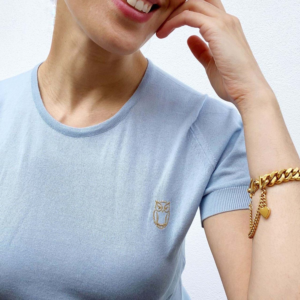JohnSmedley's tweet photo. Thank you @becausemagazine and @carolineissa for their support of our PPE scrubs project and our Florence Nightingale collection. 

Read more at https://t.co/Ta4N8yTiTP

#BecauseMagazine #MadeinEngland #EmergencyDesignerNetwork https://t.co/D0yfjKoGs6