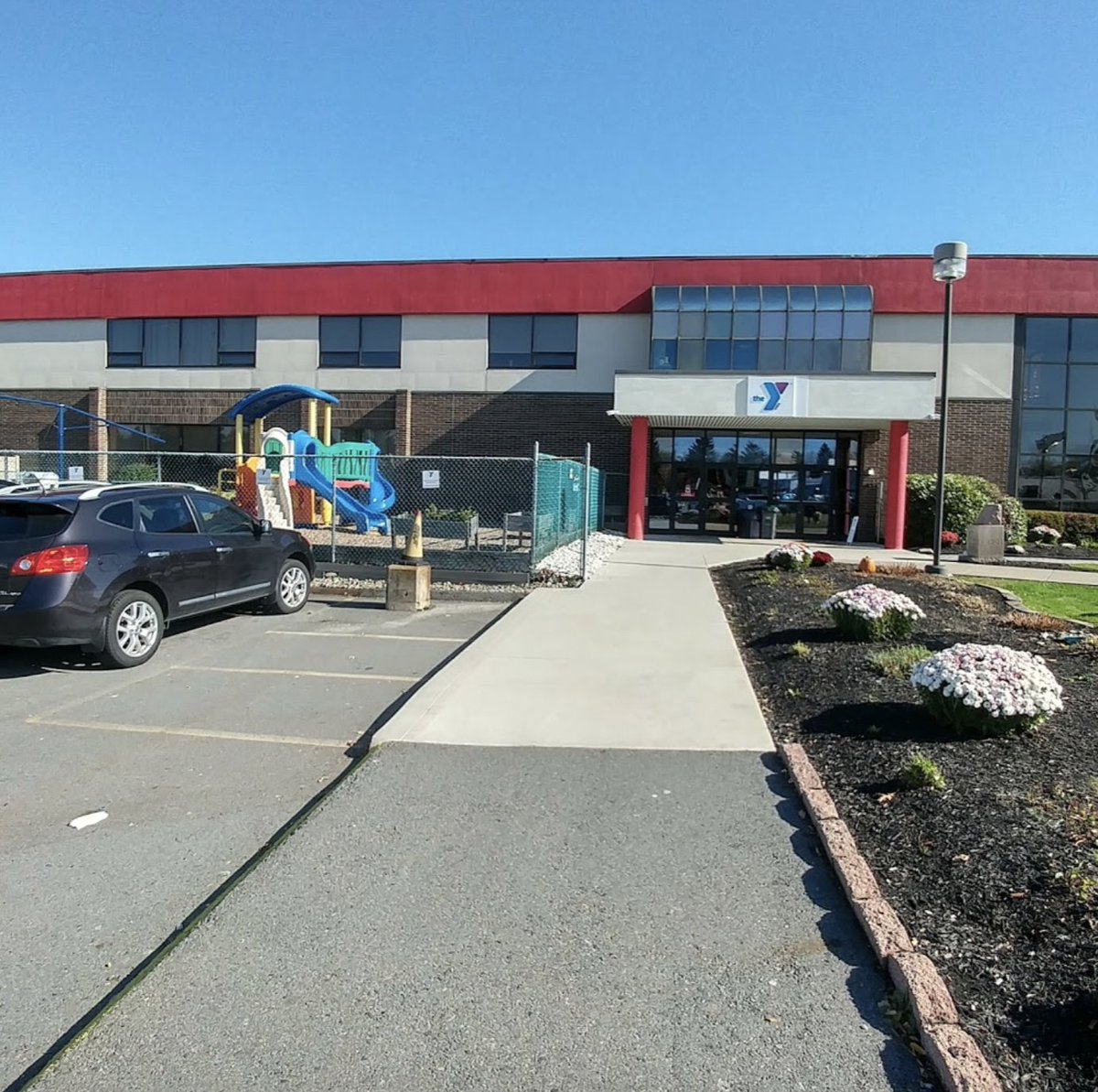 DunmoreBorough's tweet photo. Greater Scranton YMCA reopens after shutdown!

https://t.co/3eBXz3grmF https://t.co/nf9YClj59R https://t.co/D3XdrEQawr