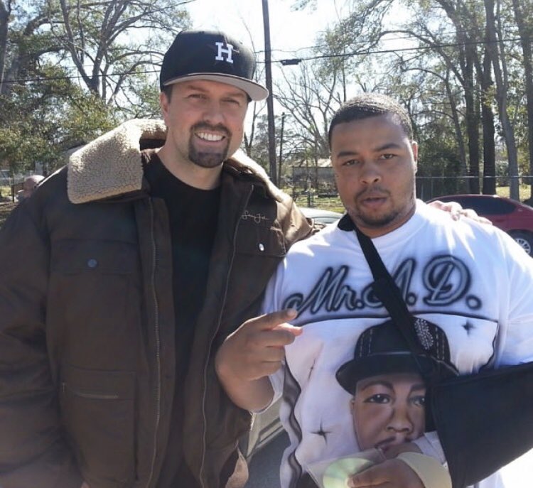 ProblemSolverTV's tweet photo. #HBD to #Tre9🏆🏆 GET #TheLight on @iTunes @ADProblemSolver X @tre9online X @IICrunk4Jesus X @magnopage🔥🔥👊🏾👊🏾 https://t.co/20d0H4g0ao https://t.co/kBz36DyPlb