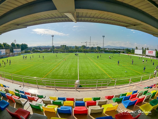 CF_Parets's tweet photo. Dona gust veure el camp així! 😍😍

#campuscfparets2020 @brain_futbol

#cfparets #futbol #futbolcat #futcat #futbolbase #equip #esport #valors #lluita #passio #esforç #fotografia #fotografiaesportiva #sport #football #soccer  #somparets #vaparetsva  #esportcat
📸 @FotografiaXgr https://t.co/tDXZQ5lVUE