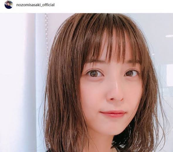 なっぱ 返信めちゃくちゃ遅くなってしまって申し訳ございません おでこが前髪越しに見えるのをシースルーバングと言うんだと思います 普通のパッツン前髪だと日本人形みたいになってしまう人にはオススメな前髪です 笑 例として私の大好きな なっぱ 返信めちゃくちゃ遅くなってしまって申し訳ございません おでこが前髪越しに見えるのをシースルーバングと言うんだと思います 普通のパッツン前髪だと日本人形みたいになってしまう人にはオススメな前髪です 笑 例として私の大好きな