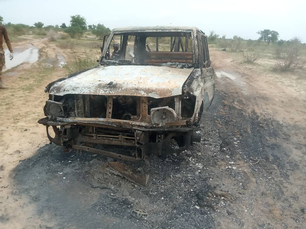 HQNigerianArmy's tweet photo. Breaking News:

Gallant troops of Sector 3 OP LAFIYA DOLE neutralized and annihilated some Boko Haram Terrorists who attempted to infiltrate Mongonu at about 1100hrs, 7 July 2020. Details later. Pictures below. https://t.co/frzCPiC3gW