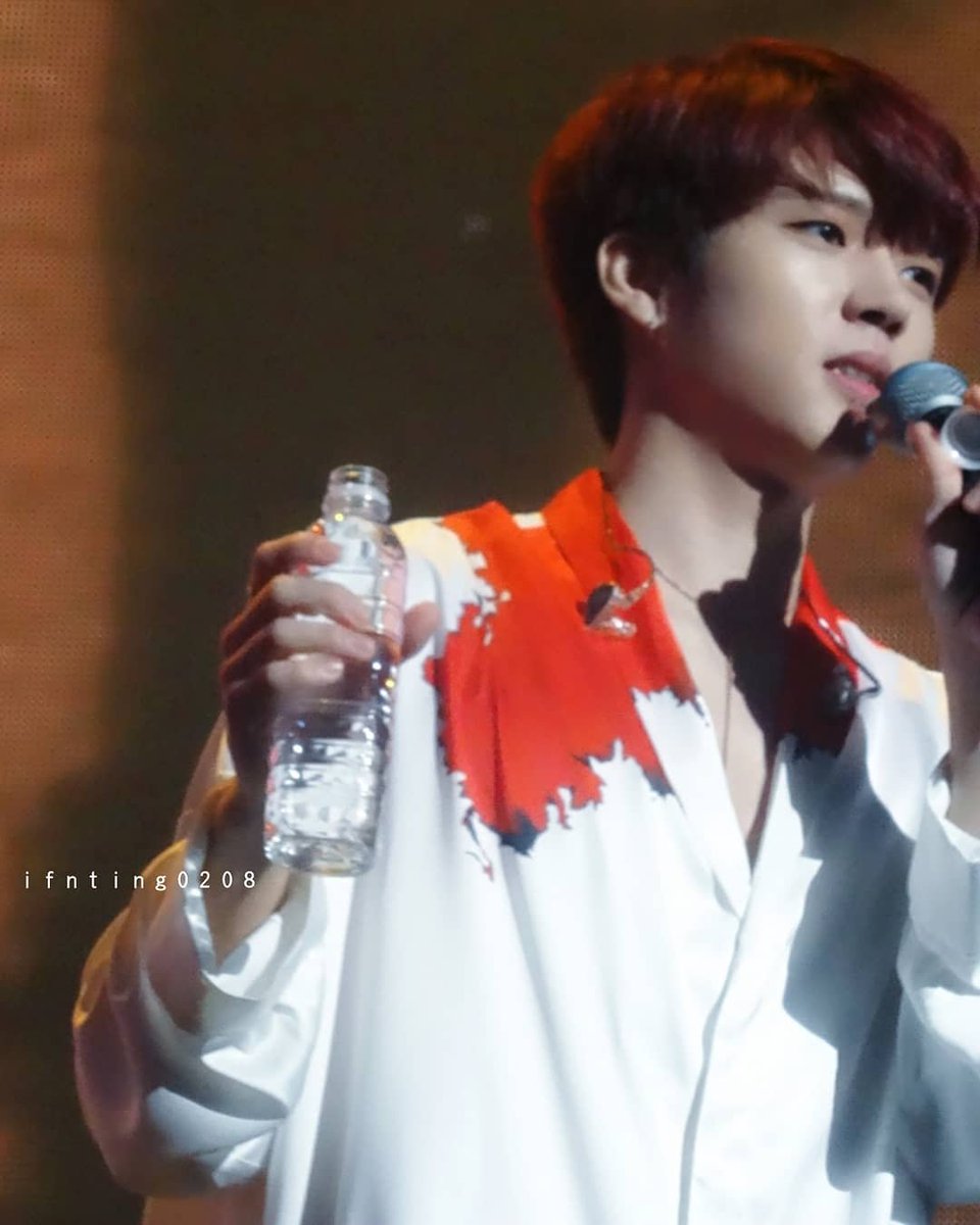 ifnting0208's tweet photo. 물? 그리고 나?💦
@wowwh
#INFINITE #인피니트
#woohyun #우현 #ウヒョン 
#식목일 #植木日 #식목일2 #植木日2 #kflow2 https://t.co/5vXZYBO7sZ