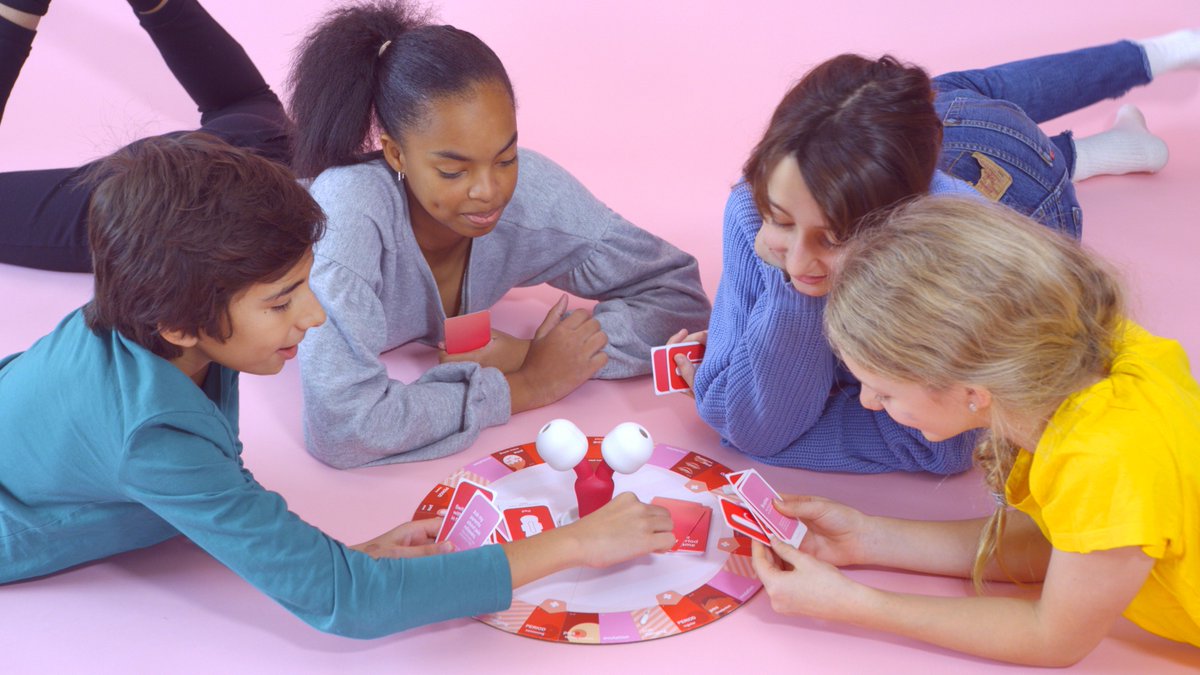 flo_pod's tweet photo. "You pretty much can't play without saying, 'Period.'" Learn to play @theperiodgame in our latest ep! 🎧

🎲 https://t.co/UsSbn0Fc5H 🎲

#games #periods #menstruation #education #puberty @TRAXNetwork https://t.co/3BB0No565j