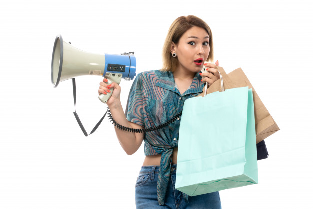 bwshopify's tweet photo. Attn #Shopify store owners! Want some #free #PR for your #ecommerce biz? Have an interesting story to tell or some helpful tips to share? #BuiltWithShopify is currently accepting new submissions. Send your info to be featured: https://t.co/mqcNt7oXLo https://t.co/0n1DEvFsfh