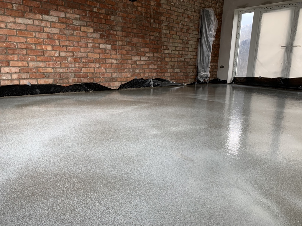 robinhillconstr's tweet photo. Another Cemfloor cement based liquid screed placed on one of our projects in Holywood Co Down. #cemfloor 
Thanks to @QuarryCES https://t.co/TgY5hOjsqV