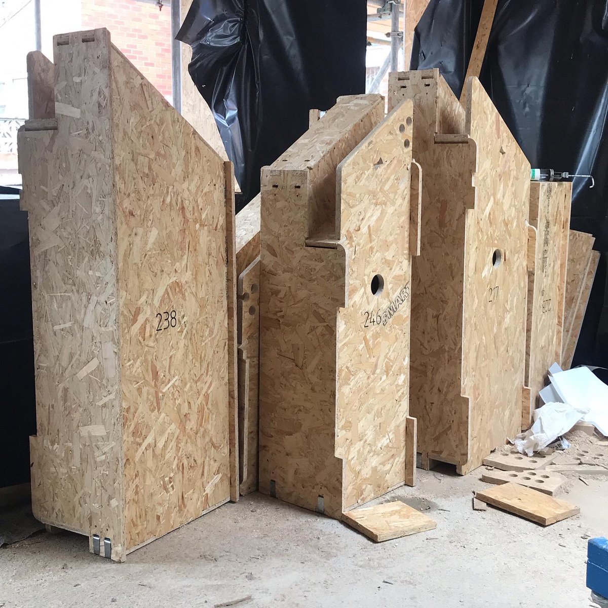 leeds_east's tweet photo. Great to experience @MassBespoke on site in #Doncaster today, being used to create #socialhousing. Brilliant sustainable system, we can definitely see this working for our community here in #EastLeeds!
#EastLeedsPavilion #MakerSpace https://t.co/HYVtMPR06U